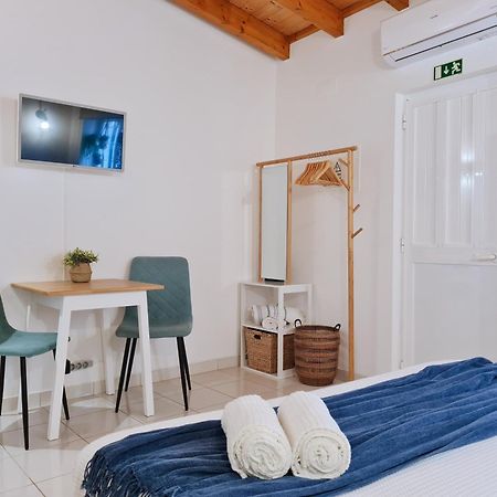 페하구도 Minha Casa Sua Casa - Cozy Little House, Ac & Wifi 빌라 외부 사진